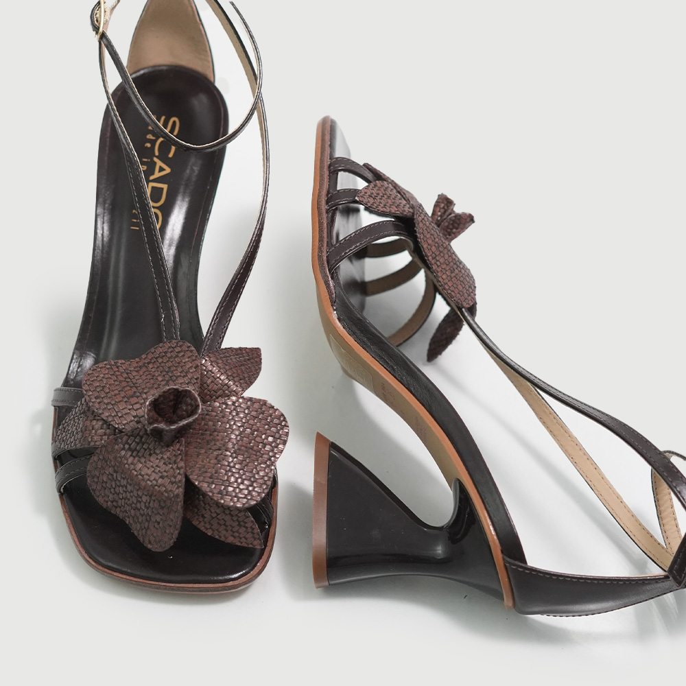 SANDALE ELEGANTE SCADO