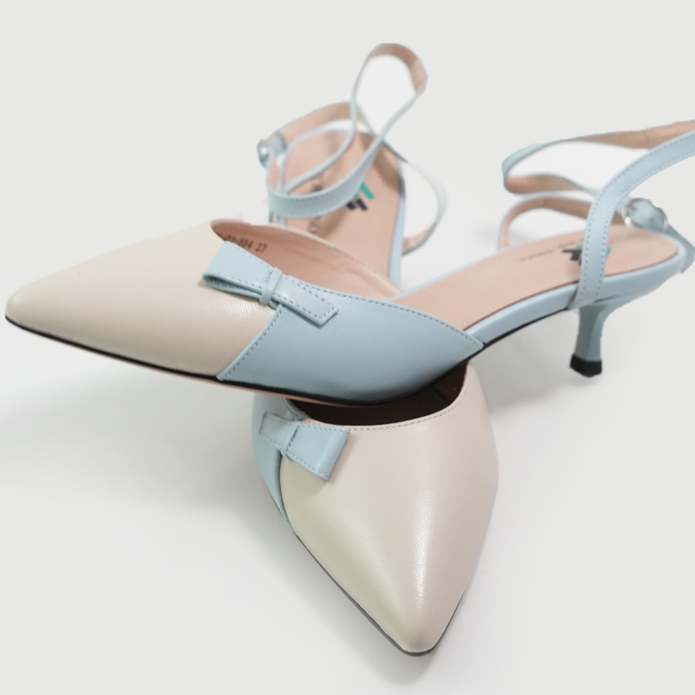 PANTOFI DECUPATI FIORE FINO