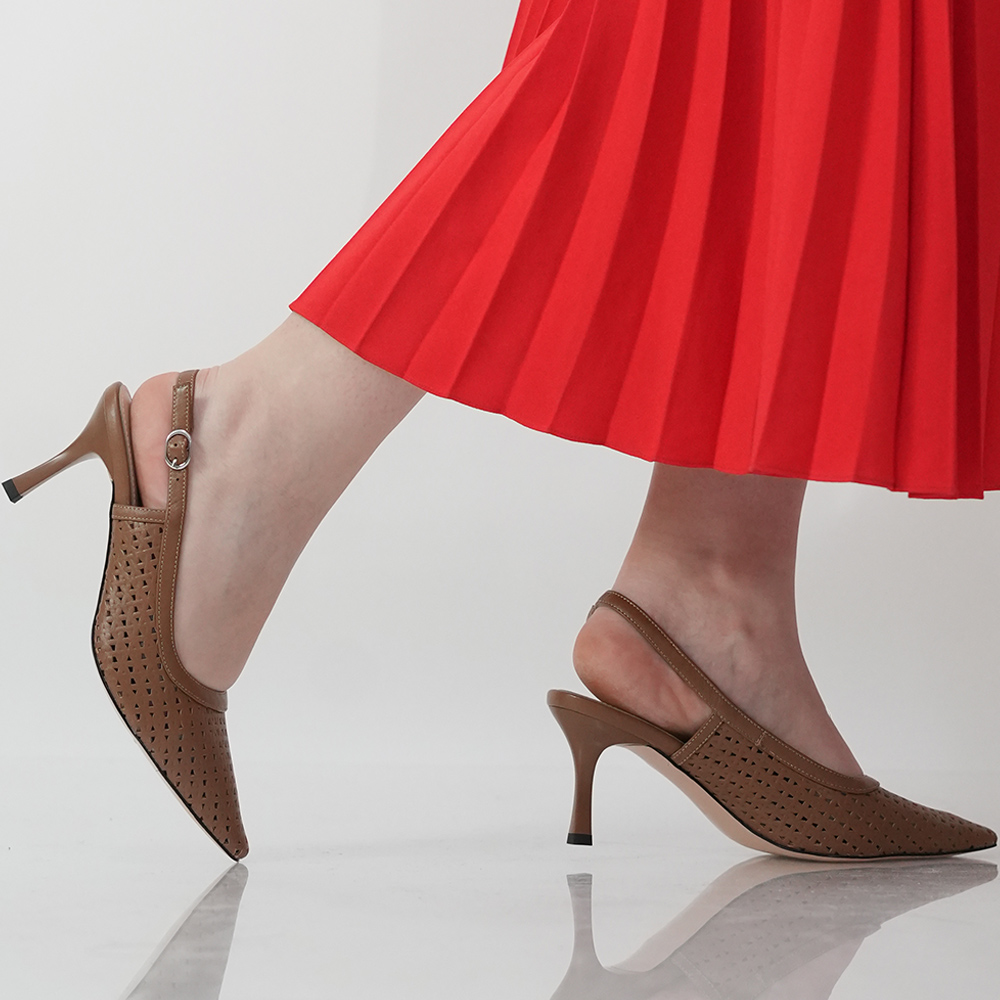 PANTOFI DECUPATI FIORE FINO