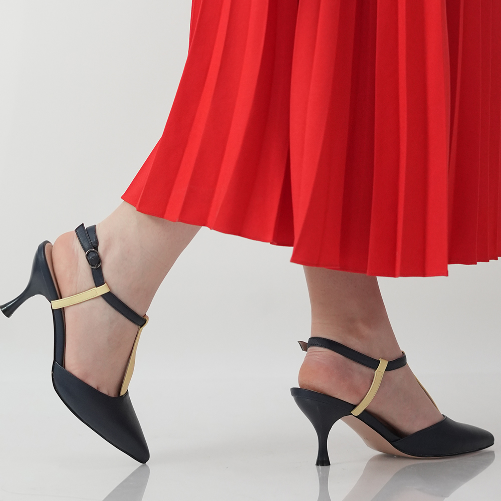 PANTOFI DECUPATI FIORE FINO