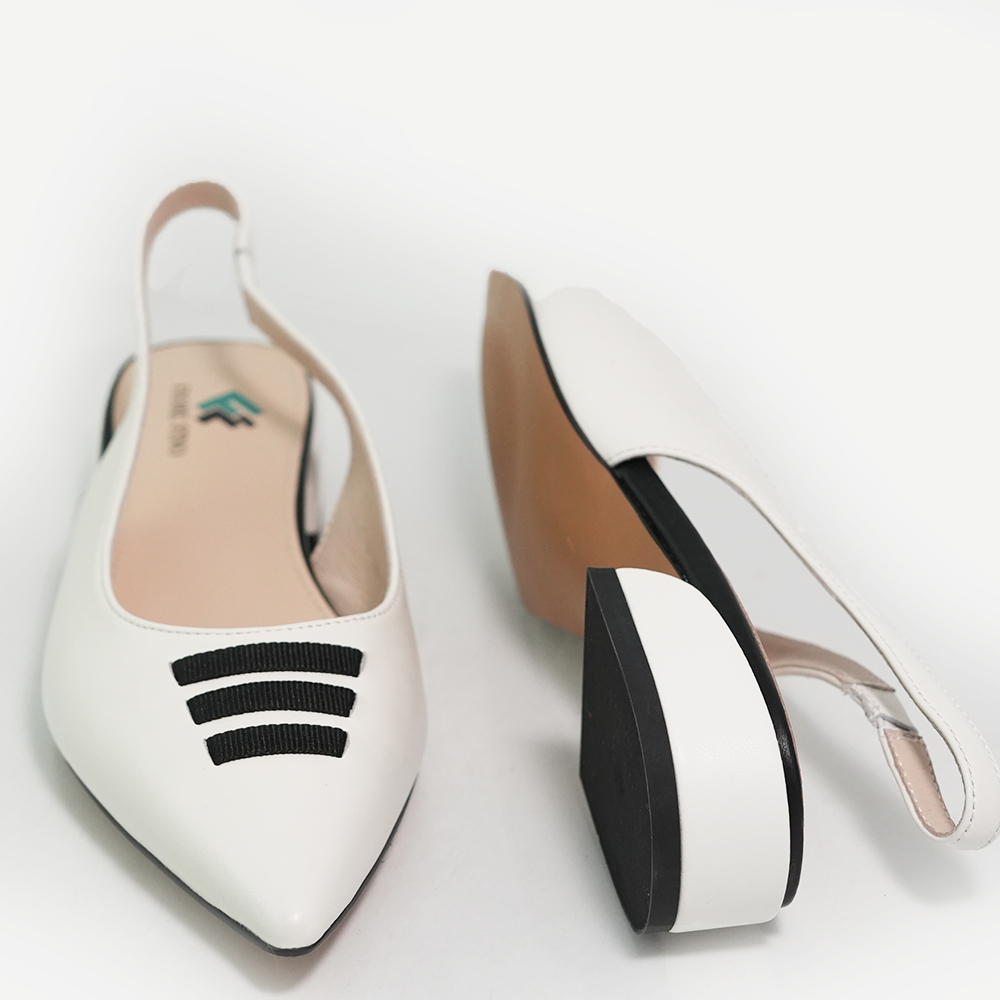 PANTOFI DECUPATI FIORE FINO