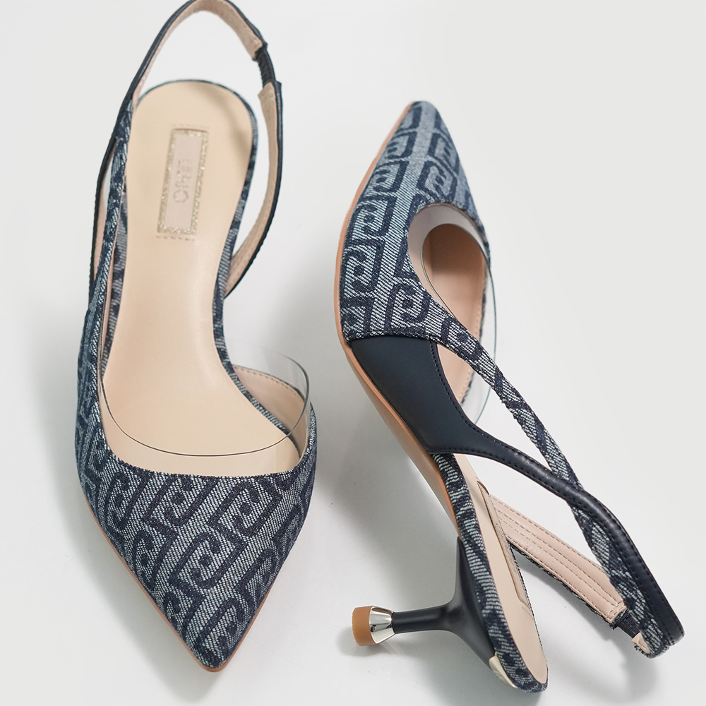 PANTOFI DECUPATI LIU JO