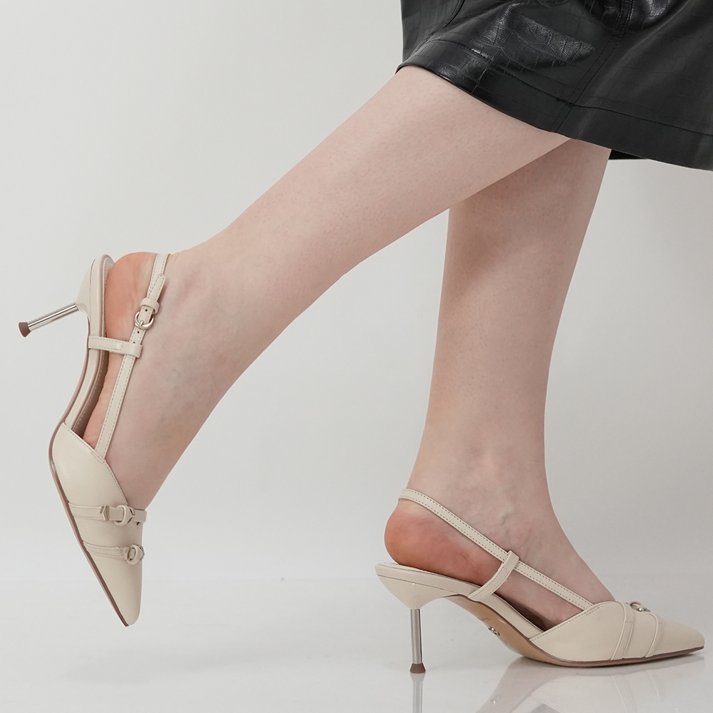 PANTOFI DECUPATI TAMARIS