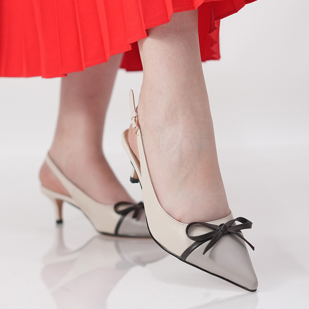 PANTOFI DECUPATI FIORE FINO