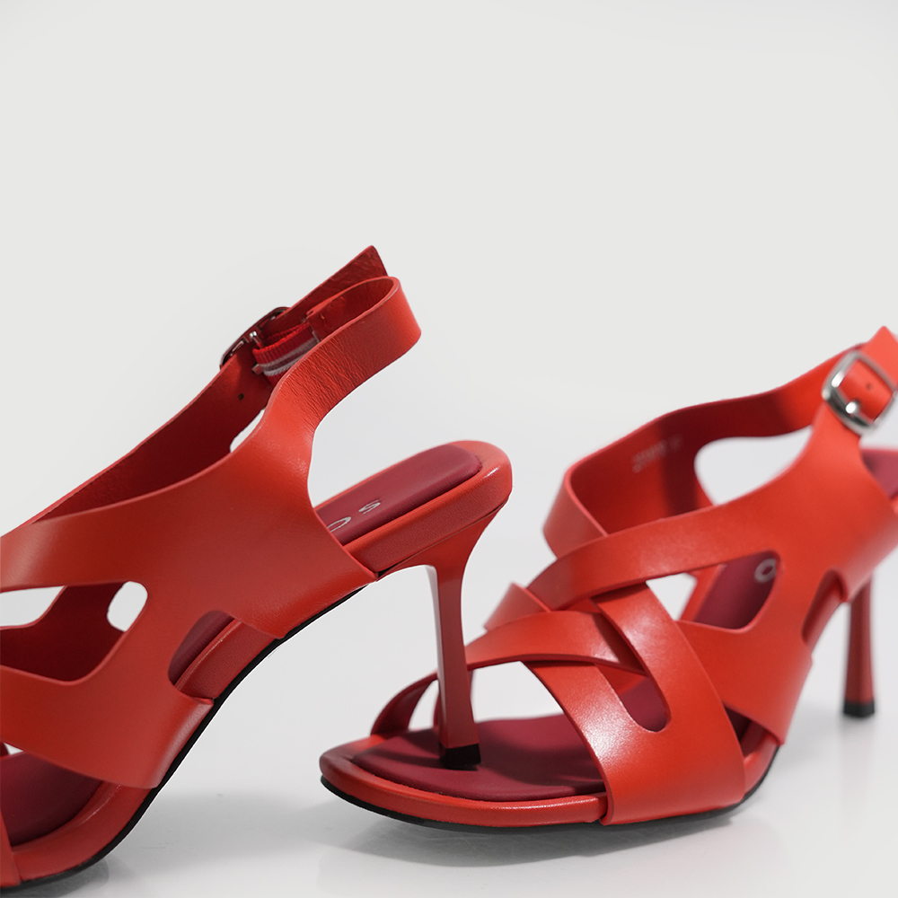 SANDALE ELEGANTE SCADO