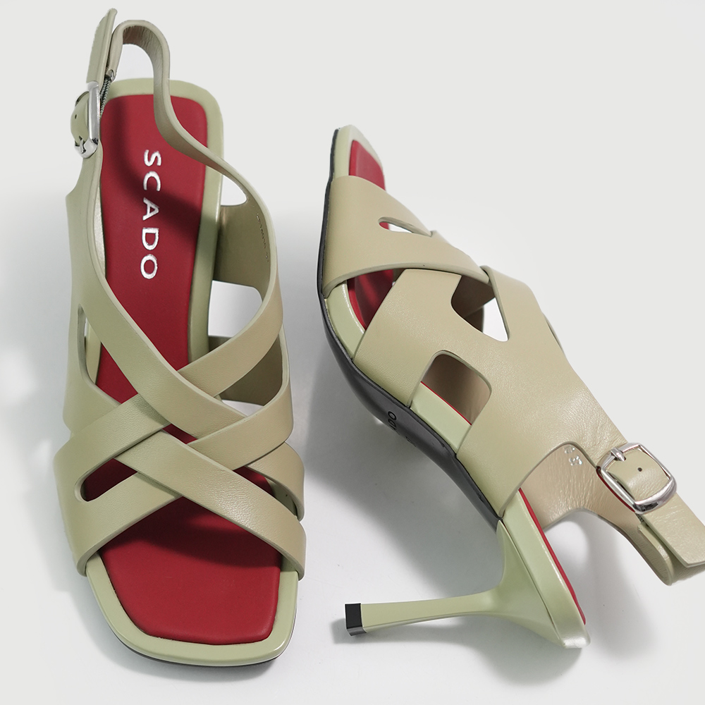 SANDALE ELEGANTE SCADO