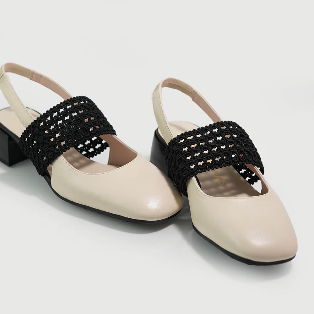 PANTOFI DECUPATI HISPANITAS