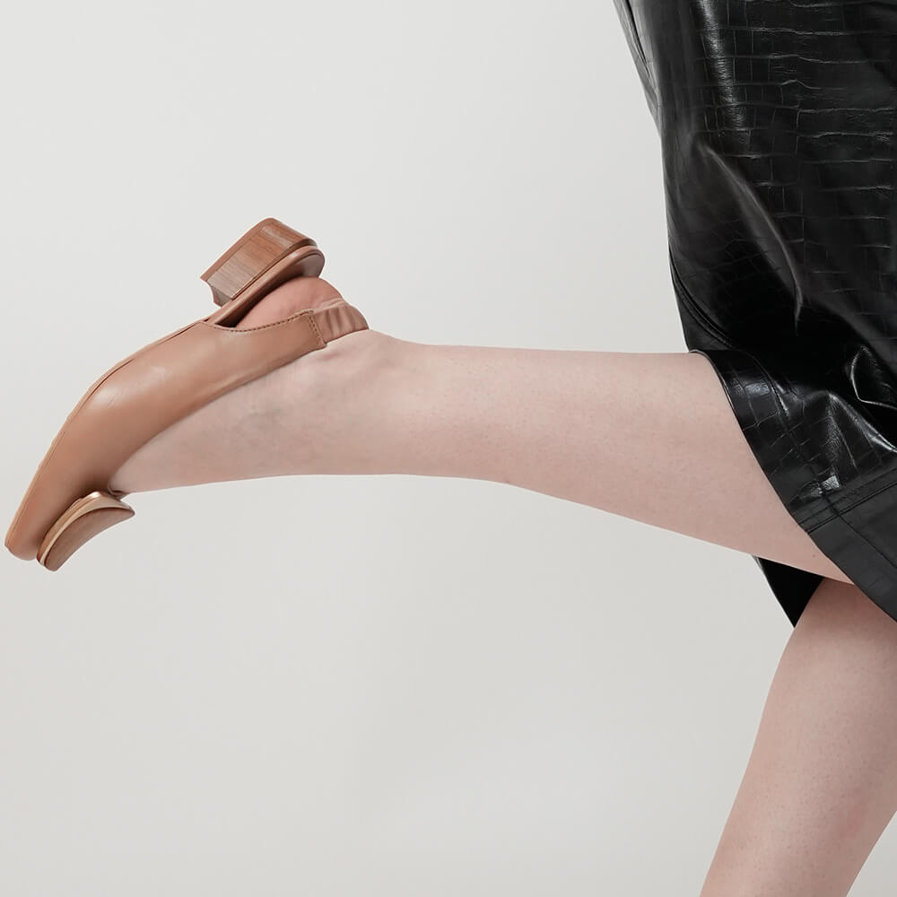 PANTOFI DECUPATI HISPANITAS